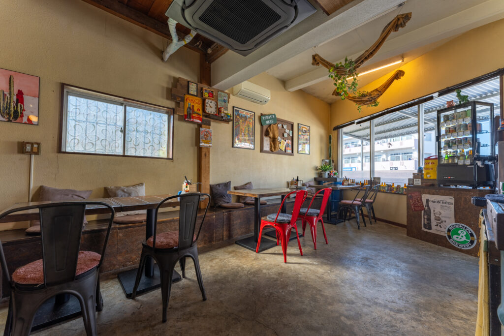 カフェジャンキーの店内